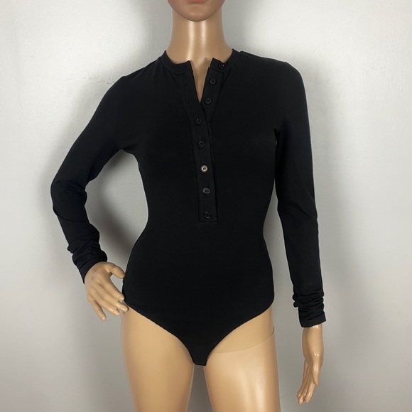 NEW REFORMATION BLACK BUTTON FRONT BODYSUIT - Picture 3 of 8